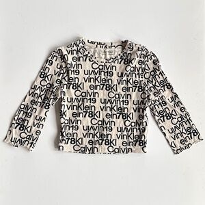 Calvin Klein Allover Logo Long Sleeve Tee – Size XS (Youth) (girls 8/9)